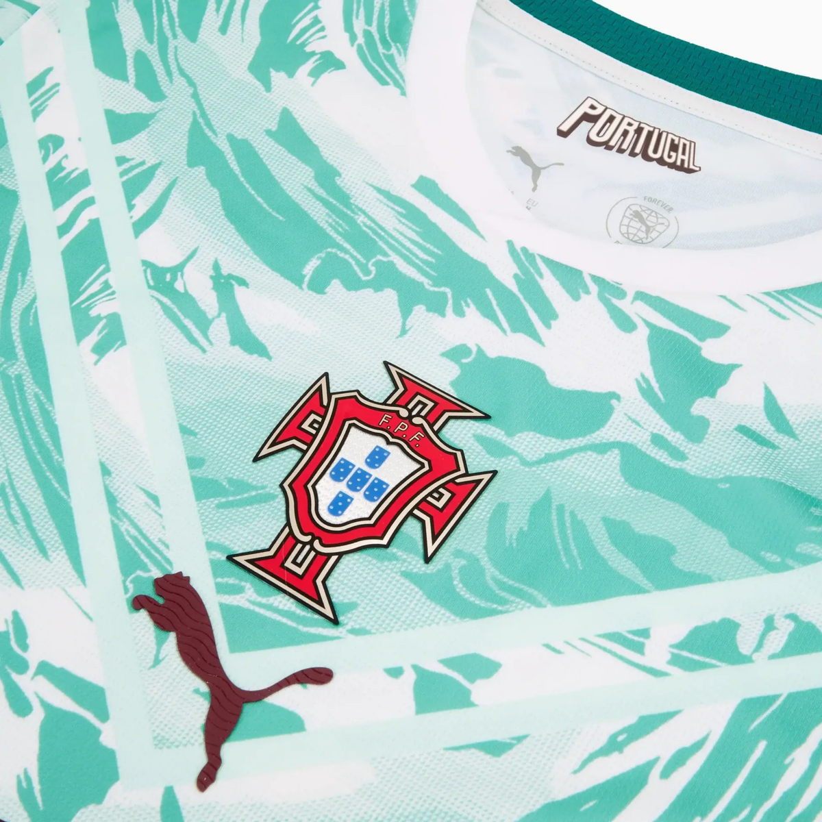 Puma Portugal Cristiano Ronaldo Away Jersey 2026 (Green Lagoon/White)*