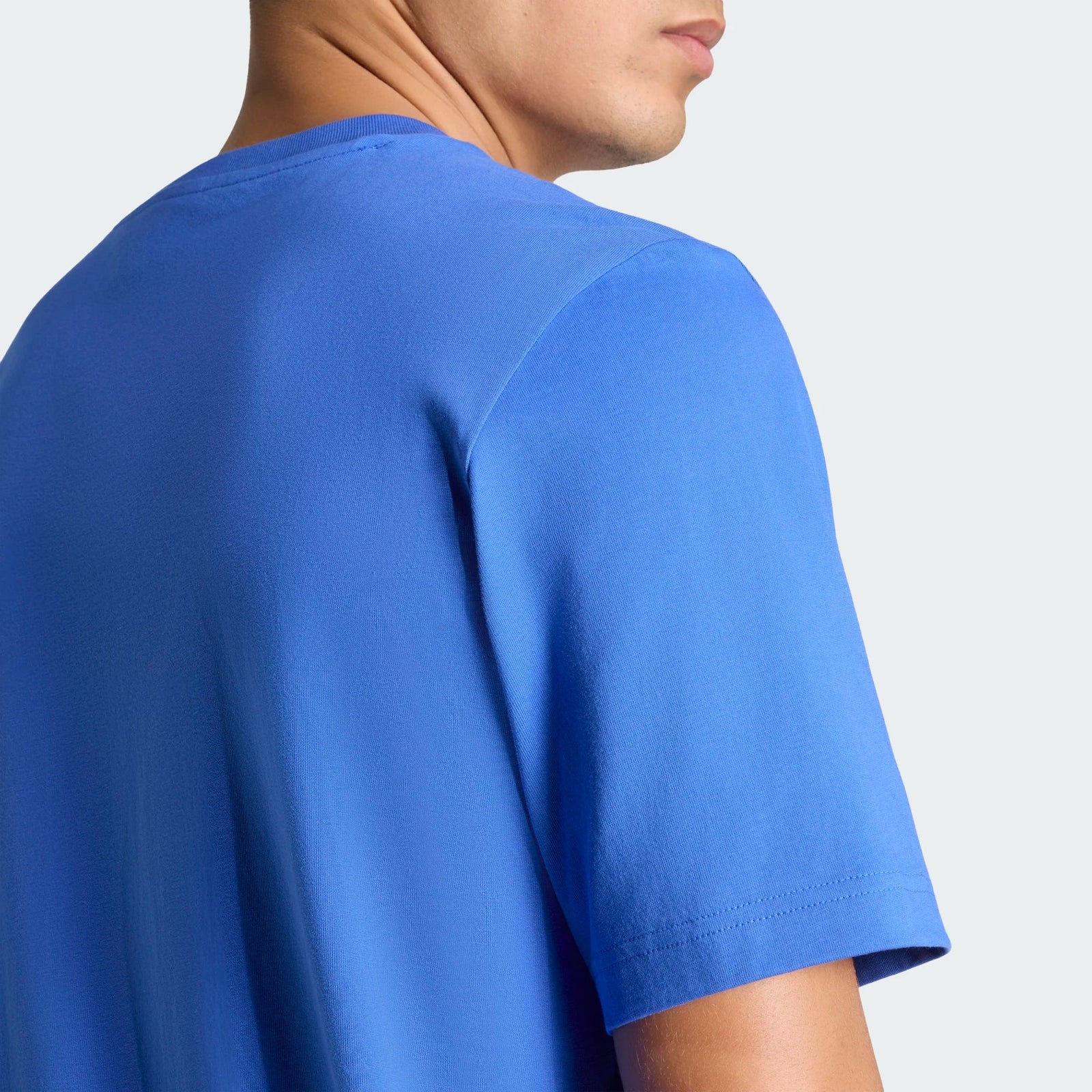 adidas Men's Club América DNA Logo T-Shirt (Blue) | SoccerWearhouse
