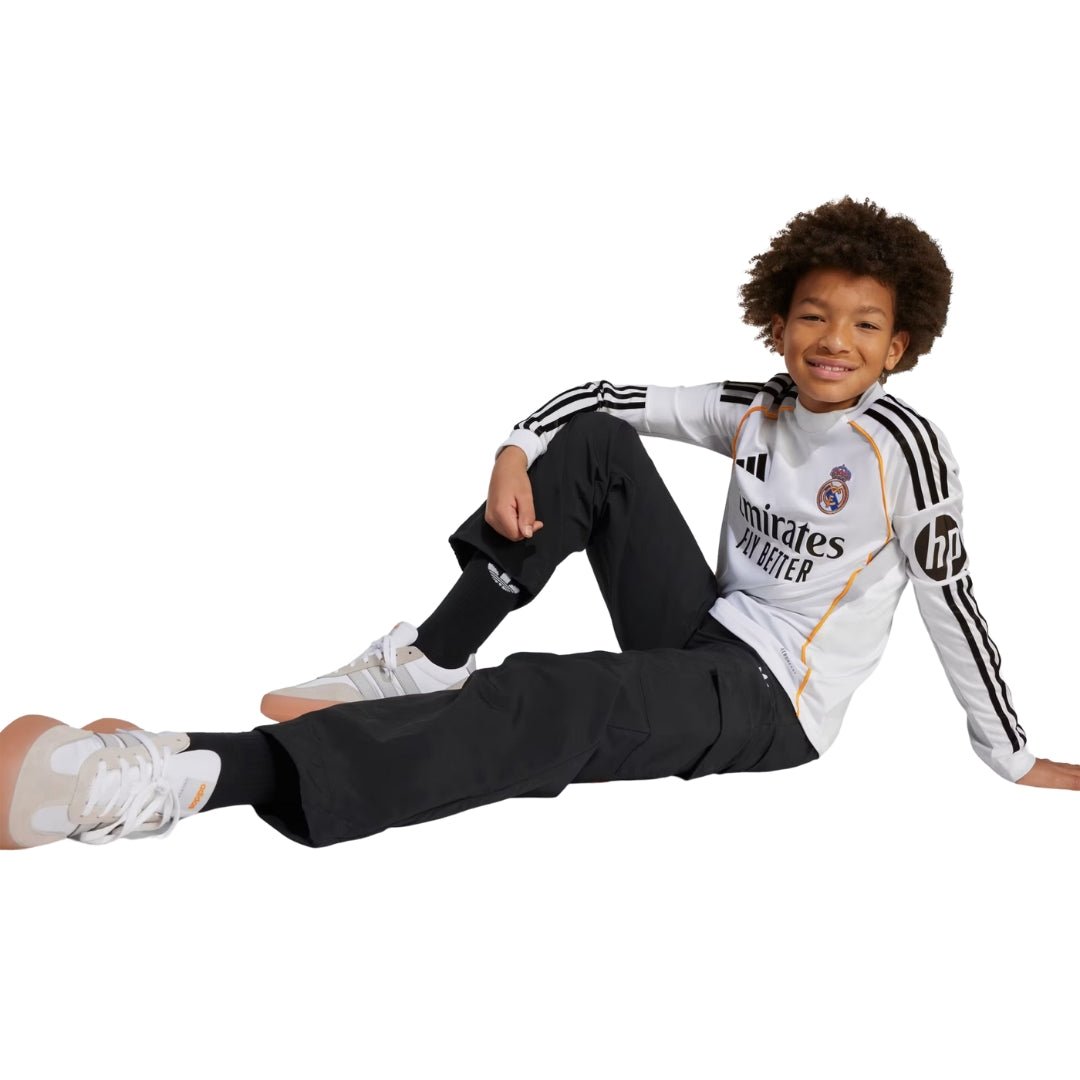 adidas Youth Real Madrid Vini Jr. Long Sleeve Home Jersey 25/26 (White) | SoccerWearhouse