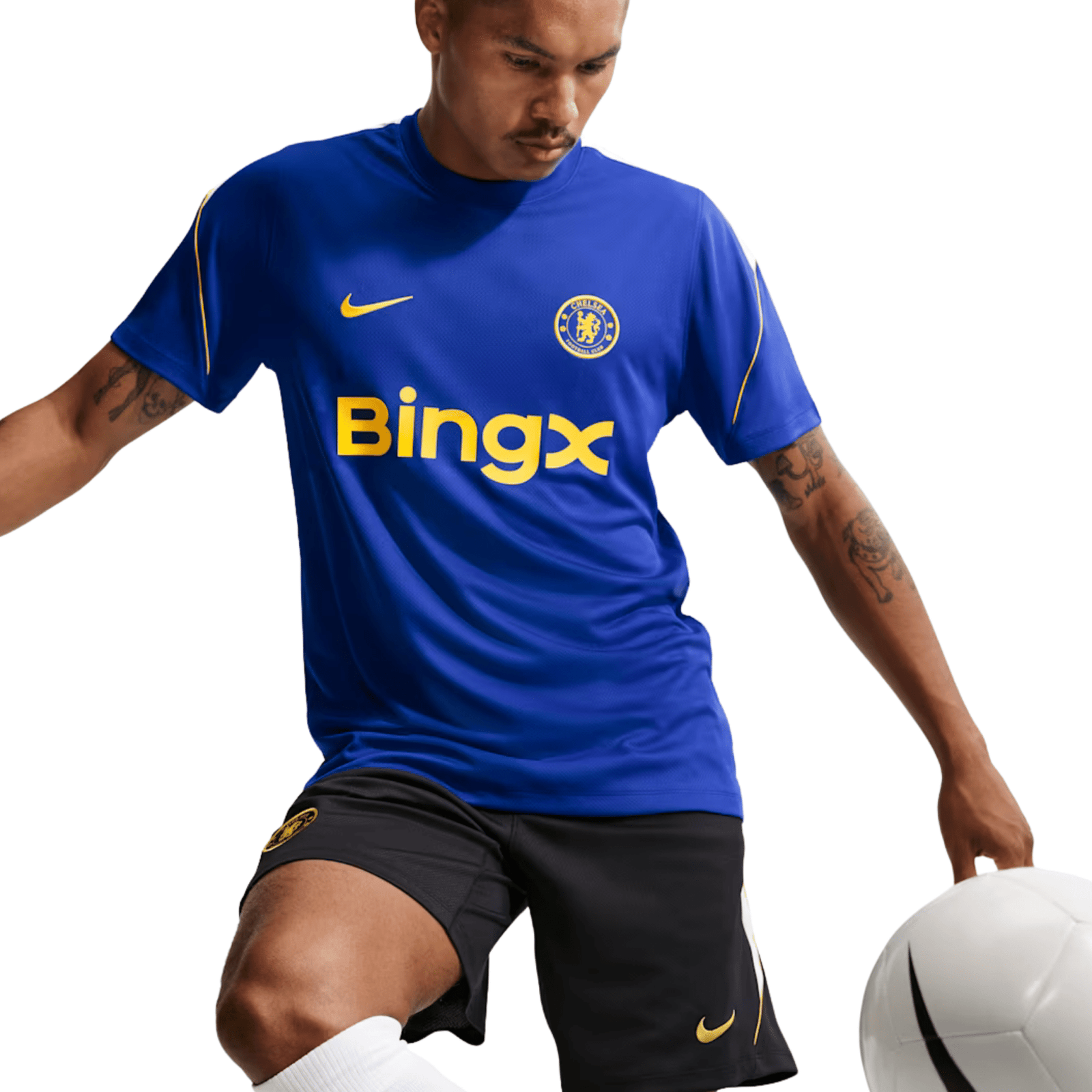 Nike Chelsea Strike Jersey 26/27 (Bright Royal/Gold) | SoccerWearhouse