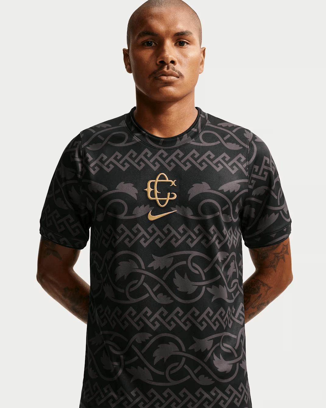 Nike Men's Chivas Third Pre-Match Soccer Jersey (Black/Truly Gold) | SoccerWearhouse