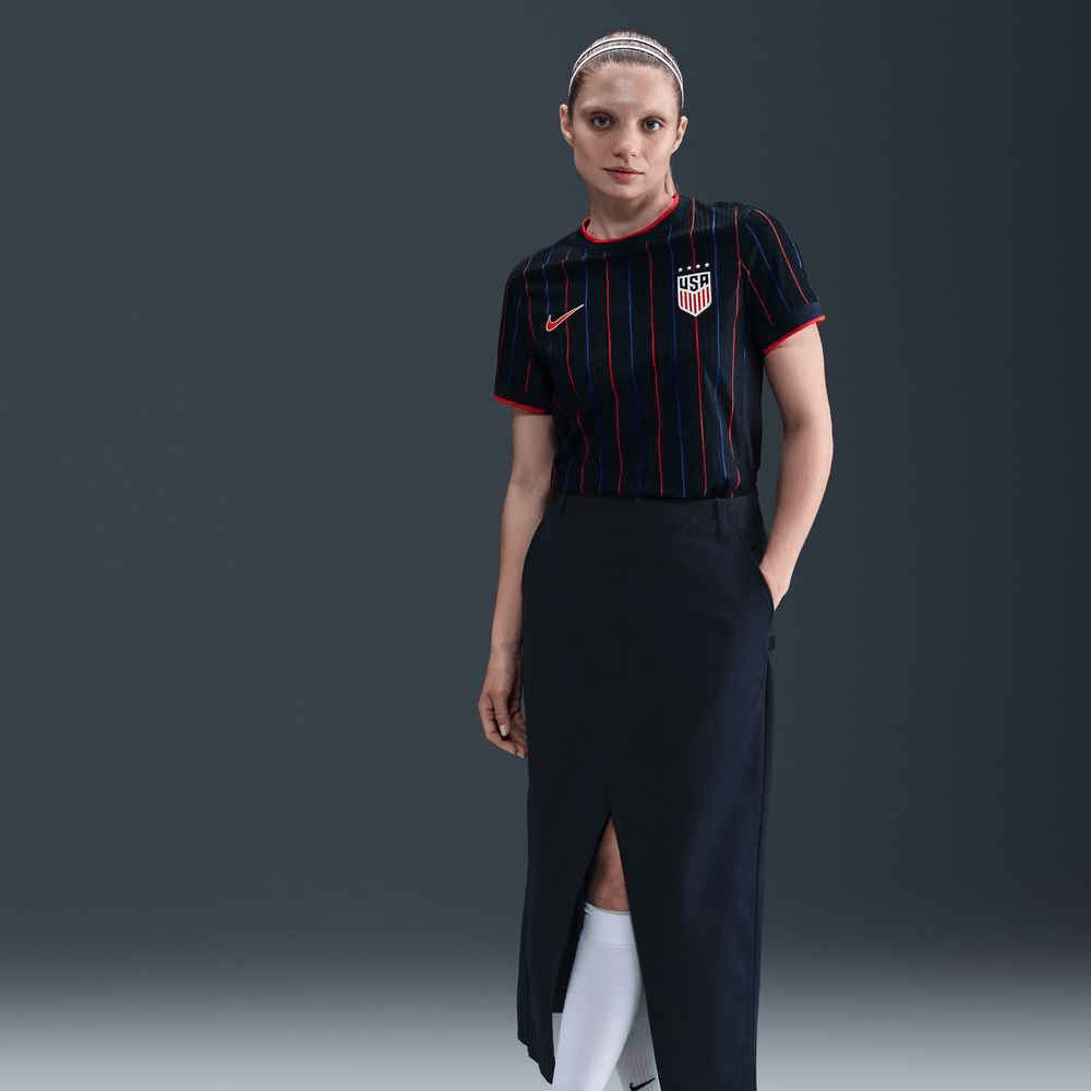Nike Womens USA 25/26 Away 4 Star Match Authentic Jersey 452 (Obsidian/Challenge Red) | SoccerWearhouse